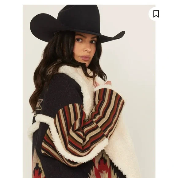 Cozy Western Sherpa-Trim Coat - Cream & Black - Picture 3 of 6